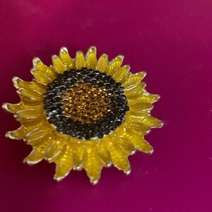 Sunflower Brooch in Yellow and Black
